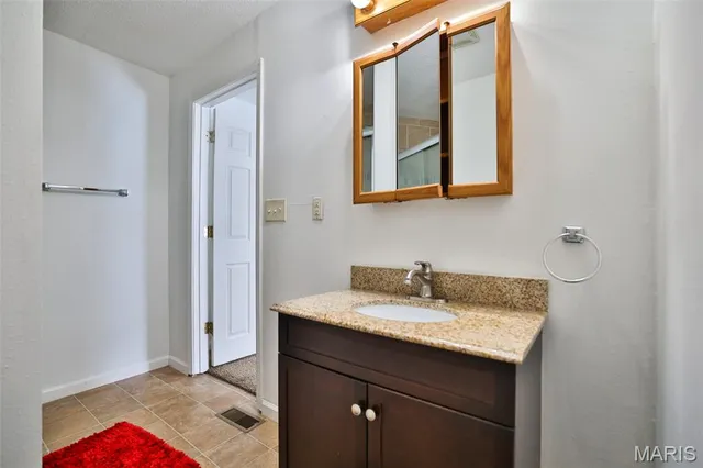 $195,000 | 3421 Badley Avenue, Alton, IL 62002