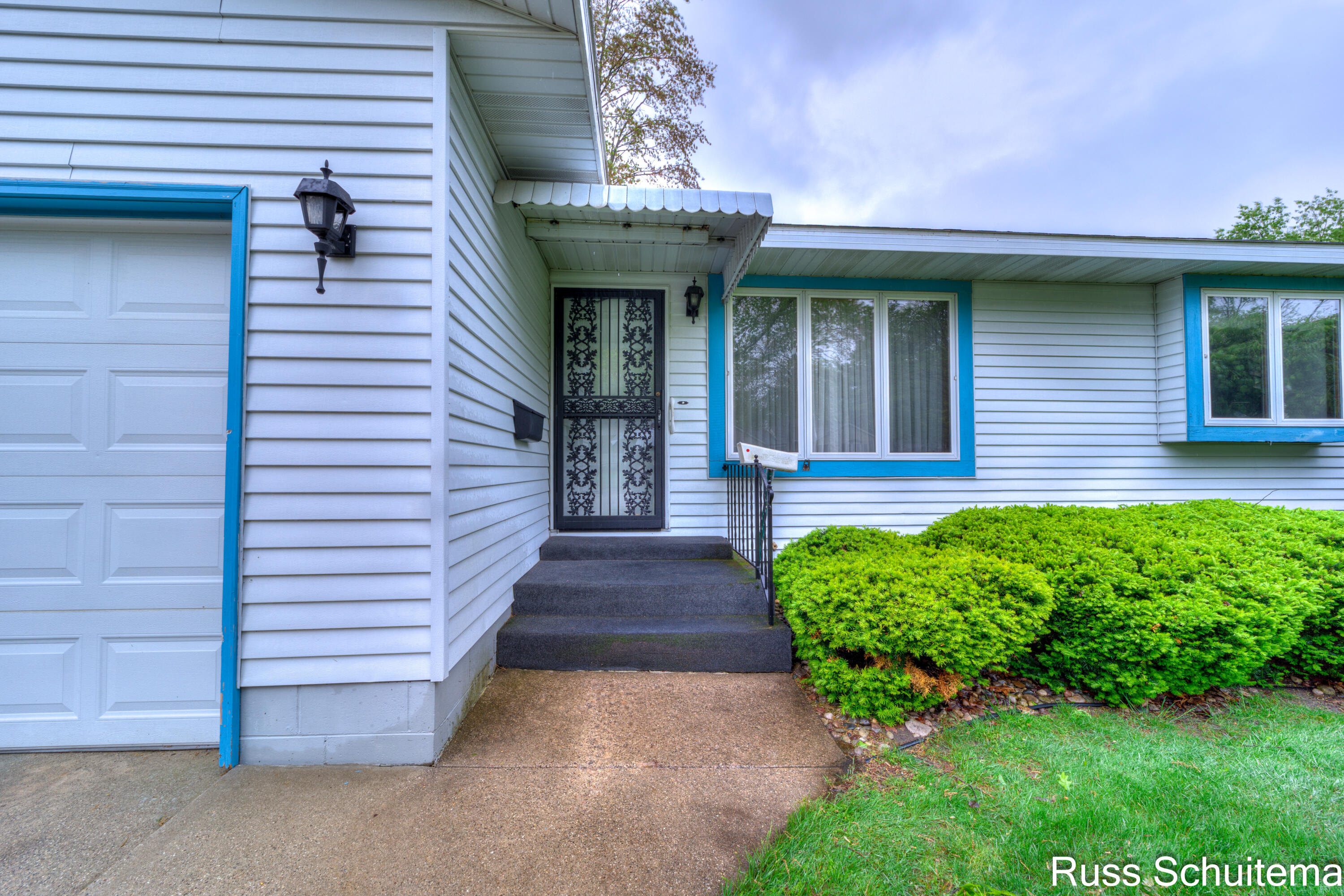 3319 Davis Road Muskegon, MI 49441 - Photo 5 of 39 3319 Davis (5 of 39)