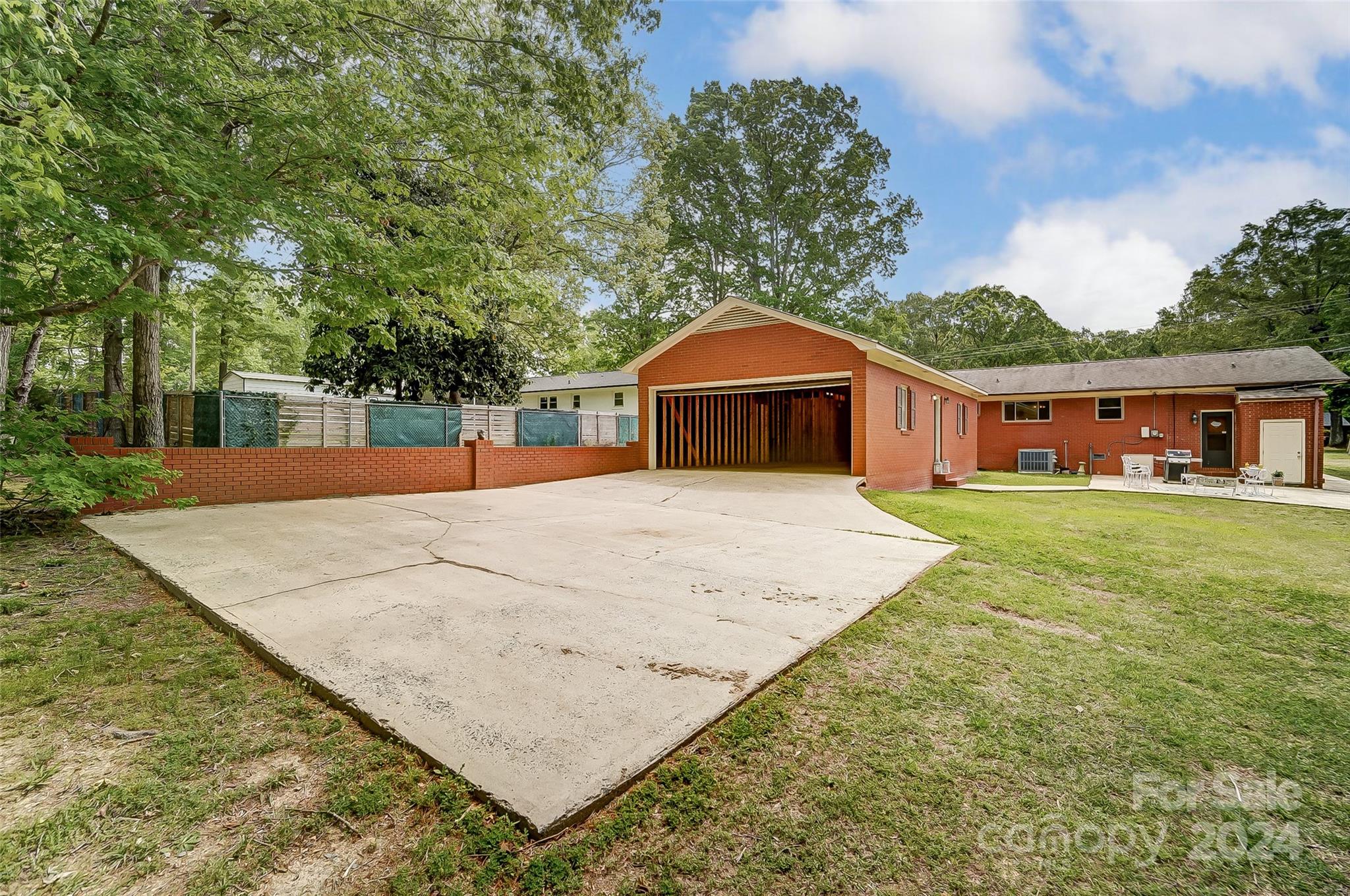 2516 Doster Road Monroe, NC 28112 - Photo 9 of 45 Gallery Image 9