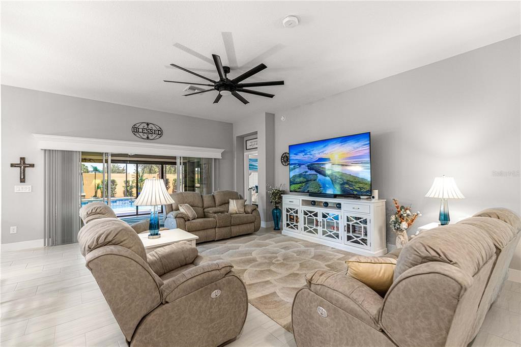 1116 Maynard Path The Villages, FL 32163 - Photo 10 of 75
