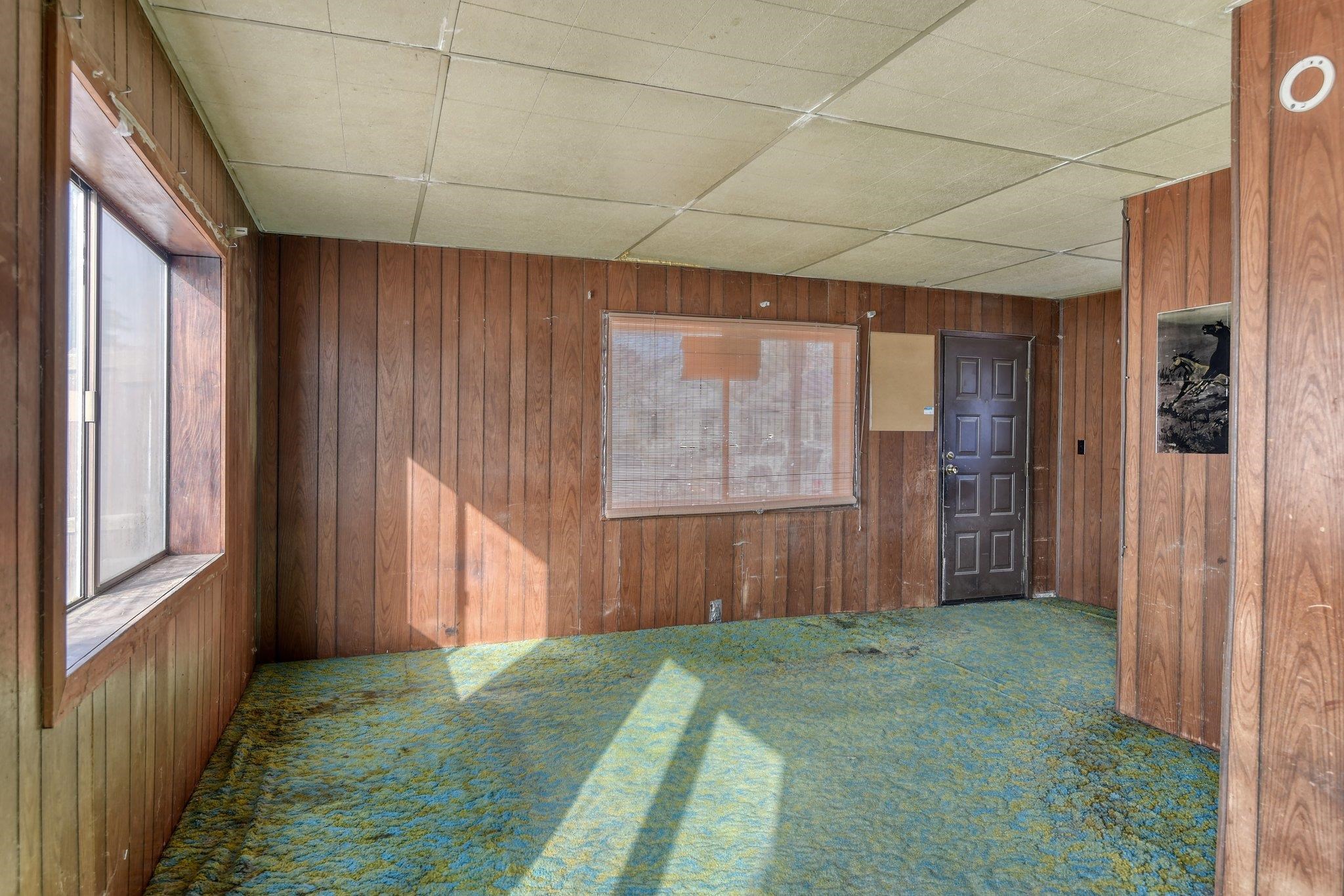 2121 West Sharp Avenue Spokane, WA 99201 - Photo 4 of 33