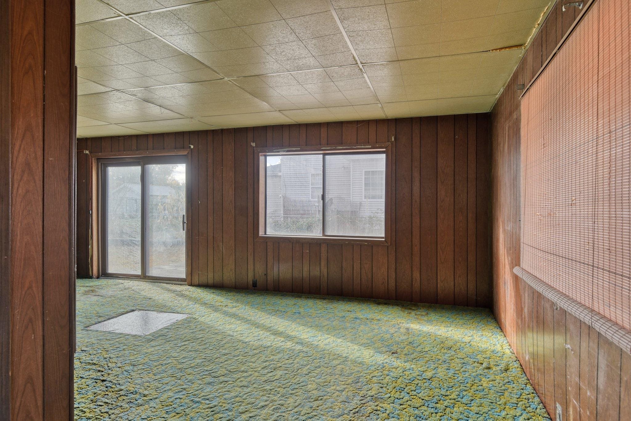 2121 West Sharp Avenue Spokane, WA 99201 - Photo 5 of 33