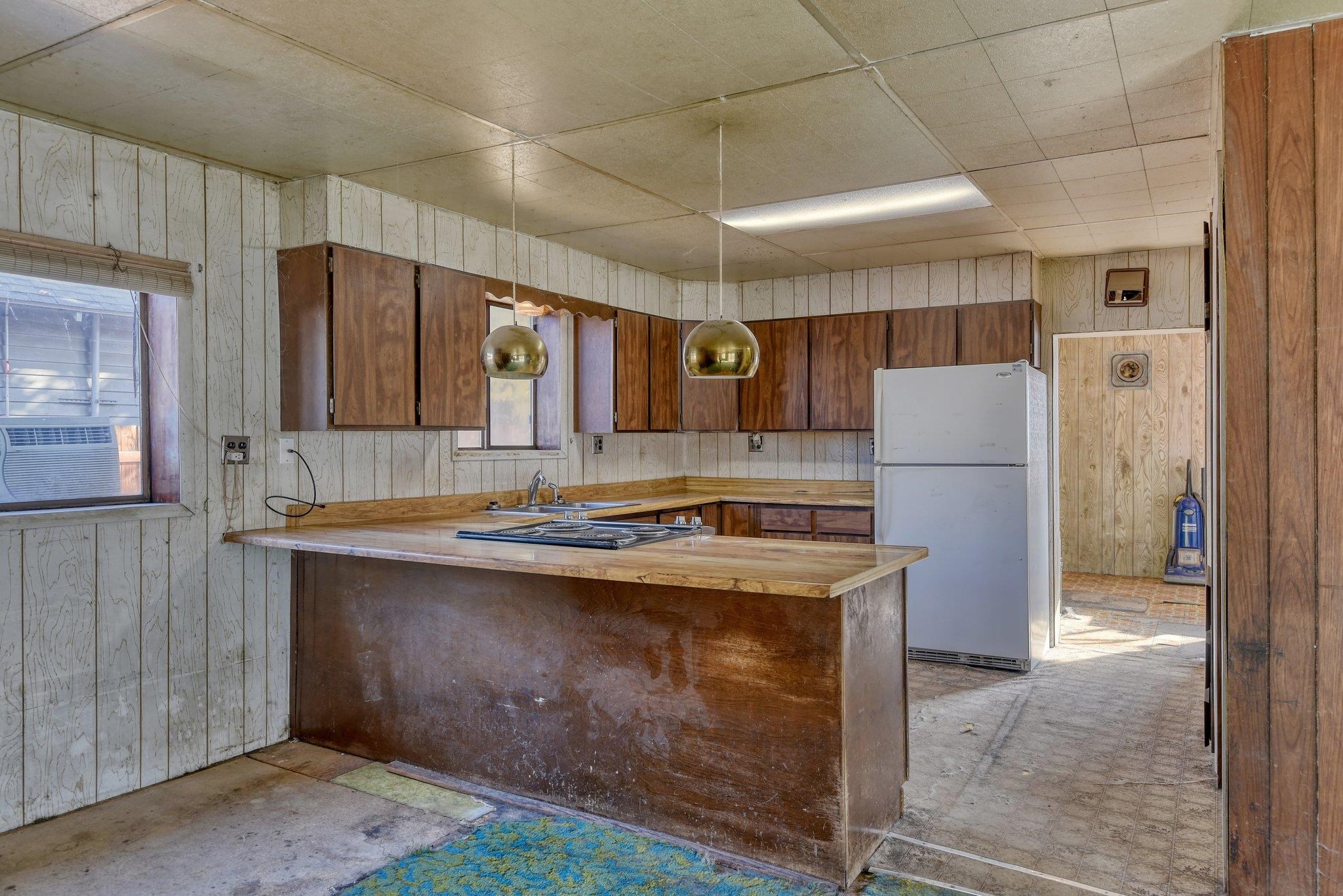 2121 West Sharp Avenue Spokane, WA 99201 - Photo 10 of 33