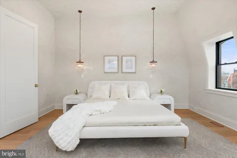$16,000 | 1115 Rhode Island Avenue Northwest, Washington, DC 20005