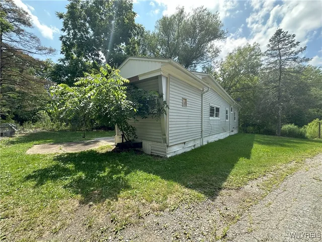 $39,900 | 1021 # 55 Olean Road, East Aurora, NY 14052