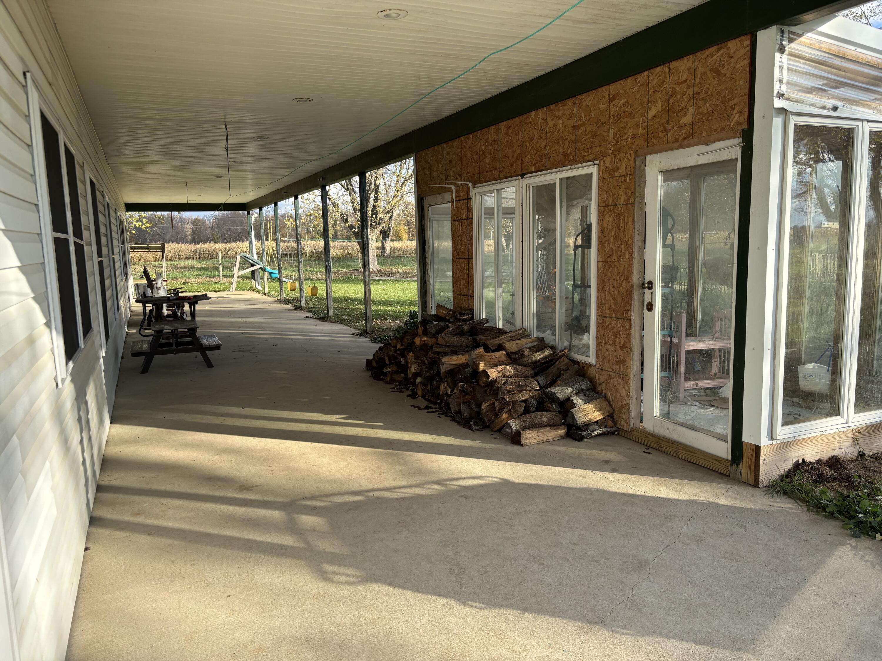 1015 Brink Road Bronson, MI 49028 - Photo 6 of 28 IMG_5024