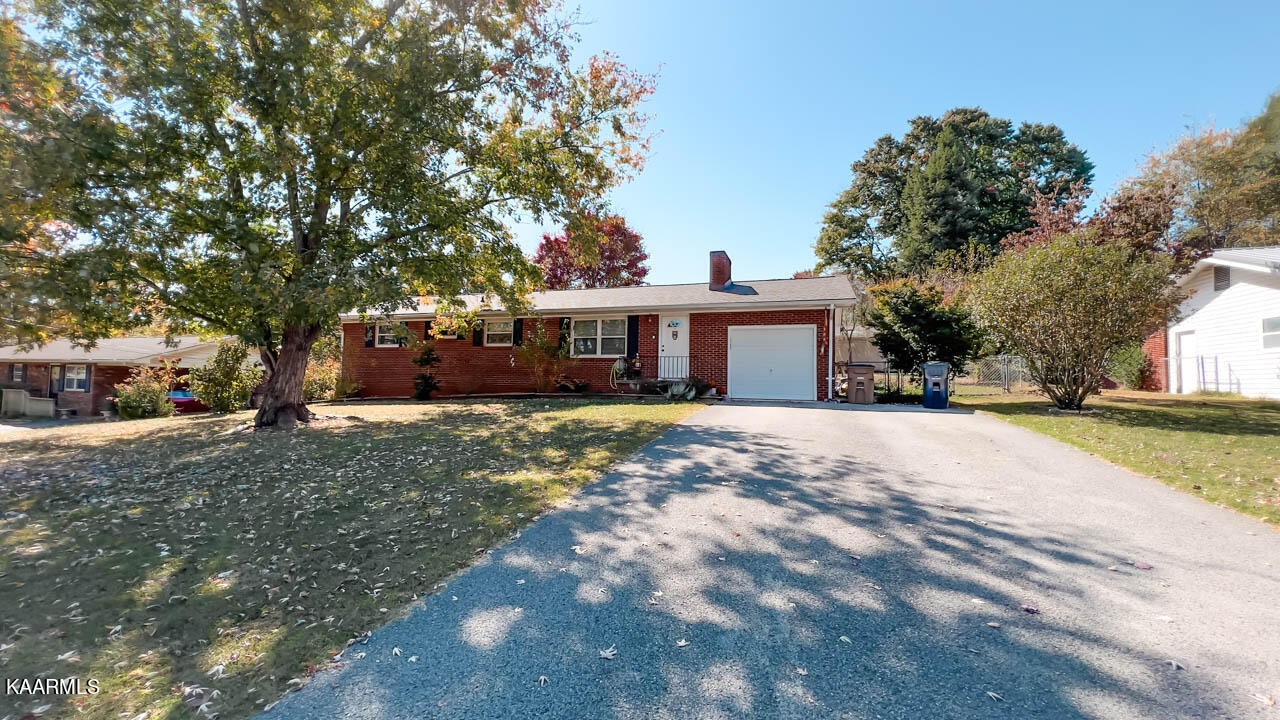 5409 Maywood Road Knoxville, TN 37921 - Photo 1 of 41 Gallery Image 1