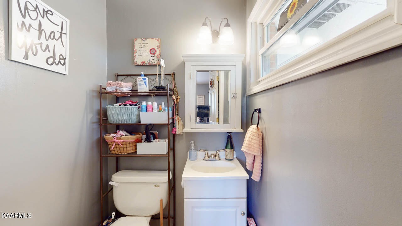 5409 Maywood Road Knoxville, TN 37921 - Photo 11 of 41 Gallery Image 11