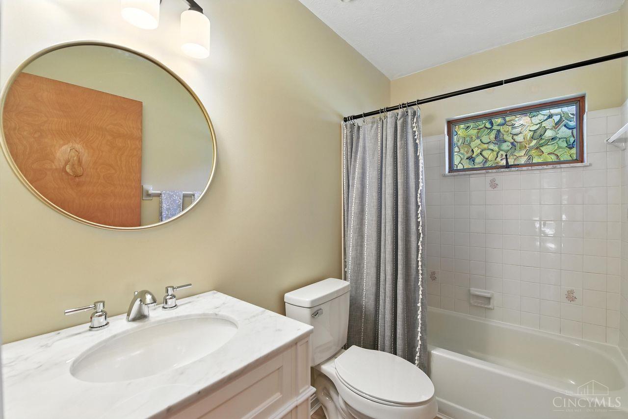 4607 Rumpke Road Cincinnati, OH 45245 - Photo 14 of 25 Gallery Image 14
