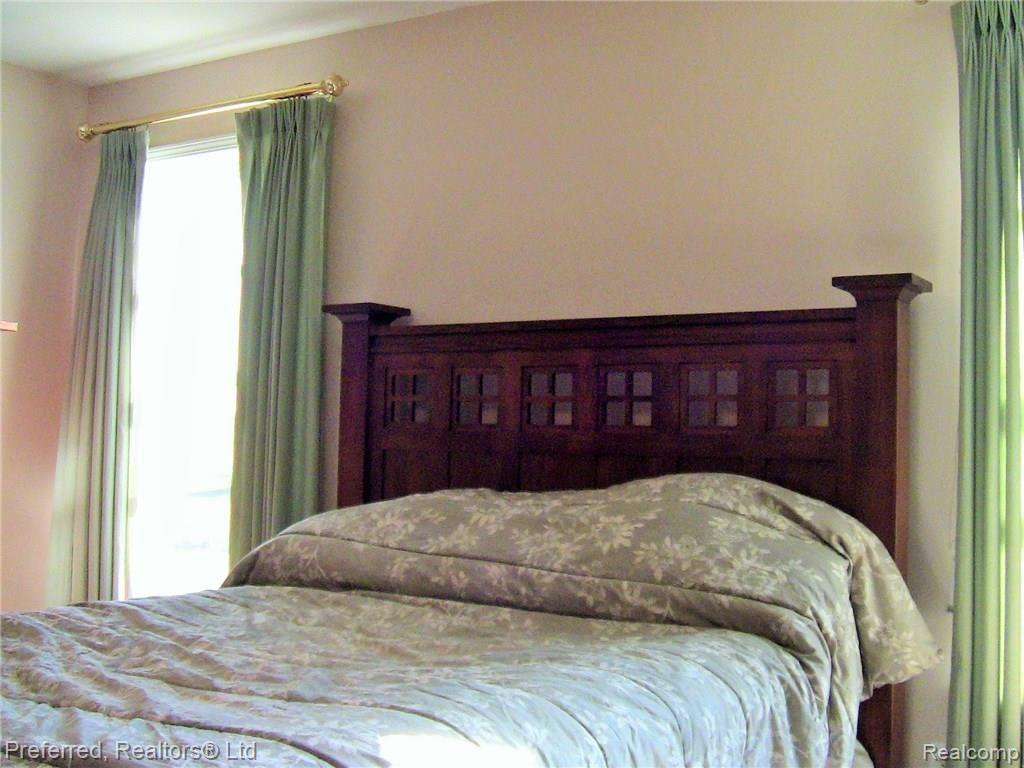 2792 Laurel Ridge Lane Howell, MI 48843 - Photo 9 of 21 9-IMG_4884.JPG