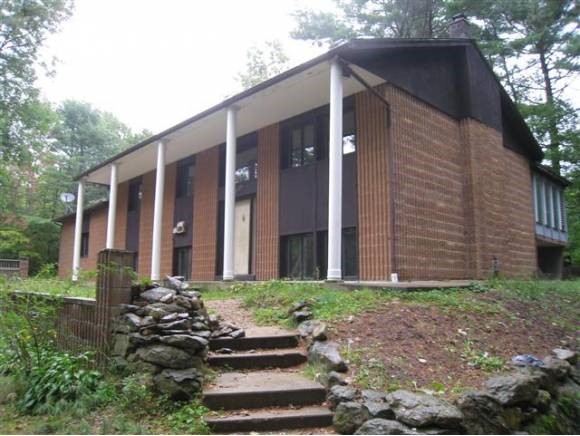 300 Wes Locke Road Barnstead, NH 03218 - Photo 1 of 1
