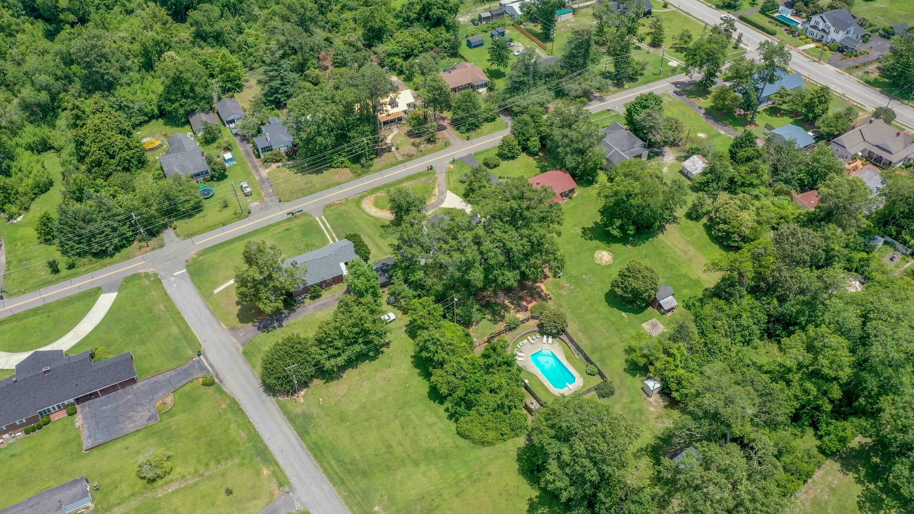 507 Roland Avenue Johnston, SC 29832 - Photo 27 of 30