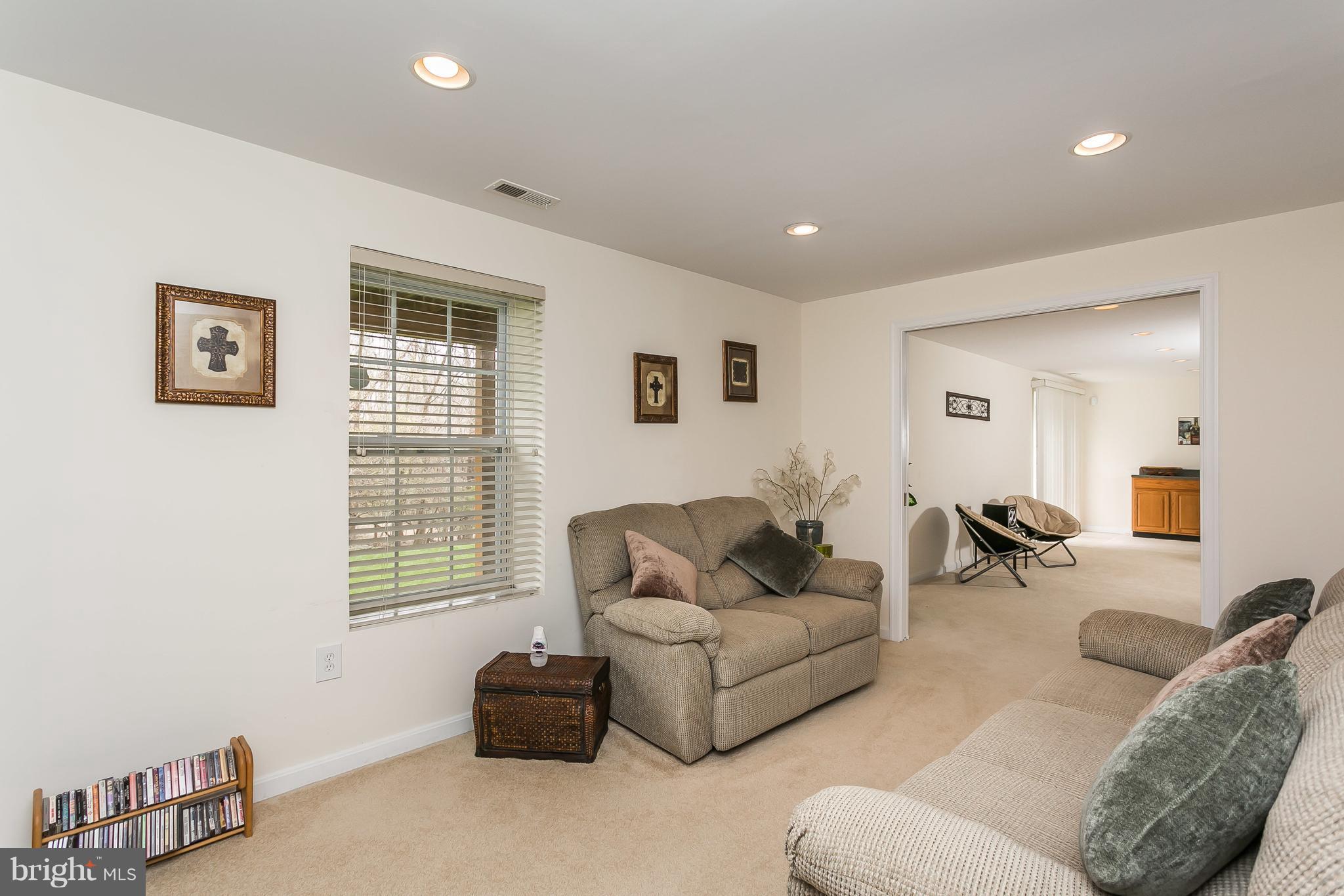 3505 Kings Point Road Randallstown, MD 21133 - Photo 25 of 29 Media area, or office