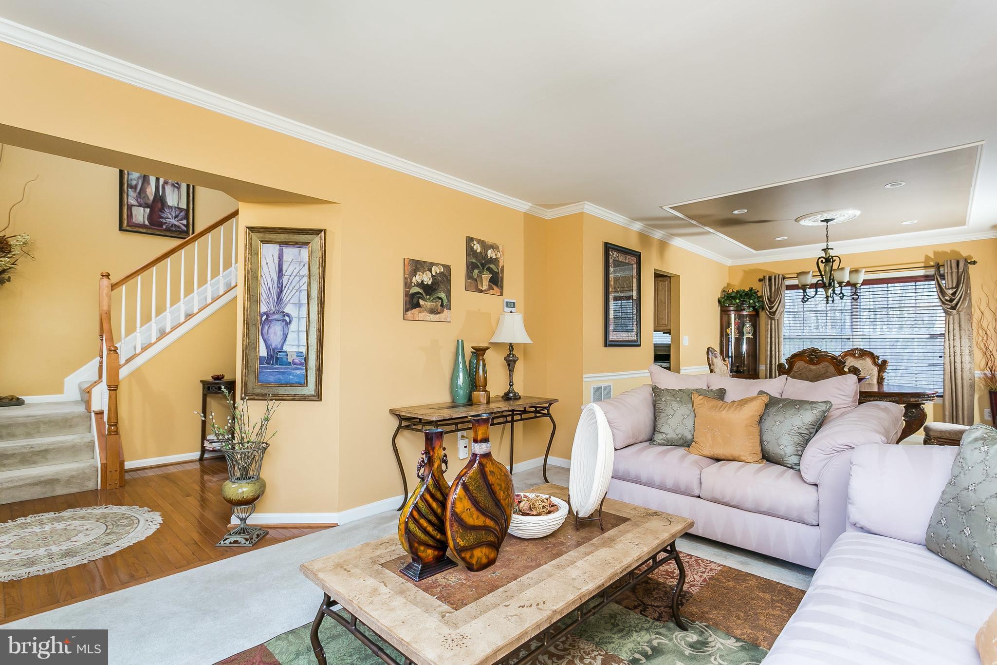 3505 Kings Point Road Randallstown, MD 21133 - Photo 4 of 29 Living Room