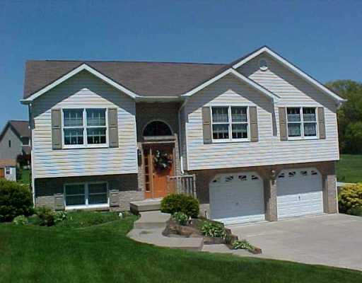 5610 Dutch Ridge Road Beaver, PA 15009 - Photo 1 of 8 Exterior Front.