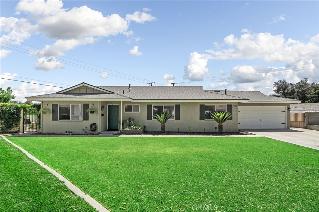 609 Cardinal Lane Redlands, CA 92374 - Photo 1 of 41 Stunning Redlands Home!