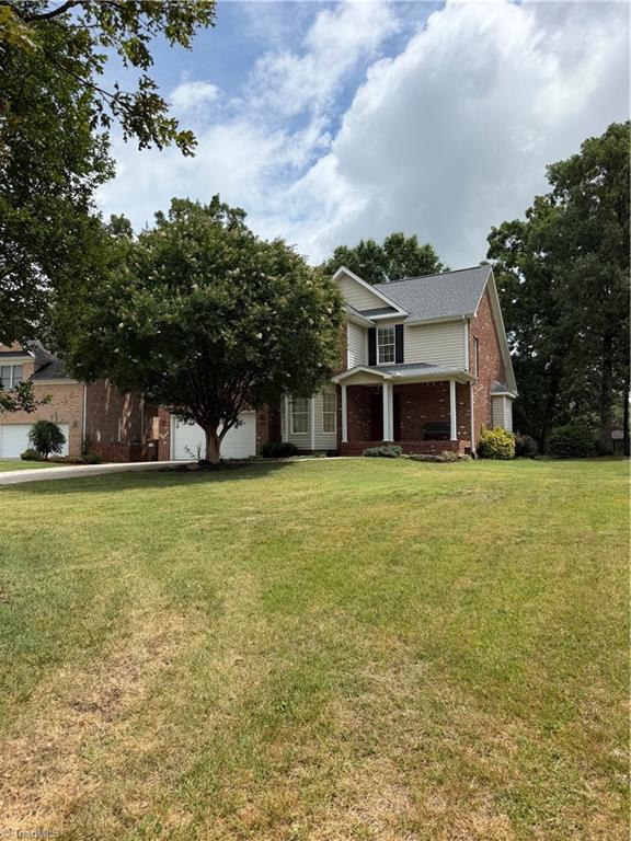 4026 Banoak Street High Point, NC 27265 - Photo 4 of 23