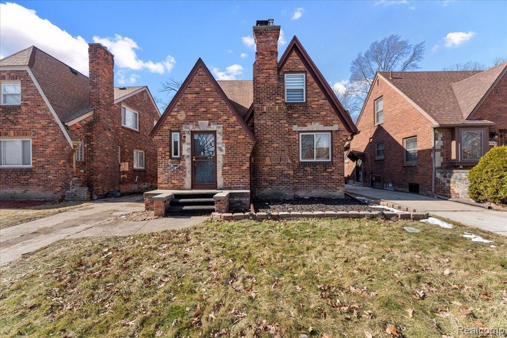 5261 Harvard Road Detroit, MI 48224 - Photo 2 of 23