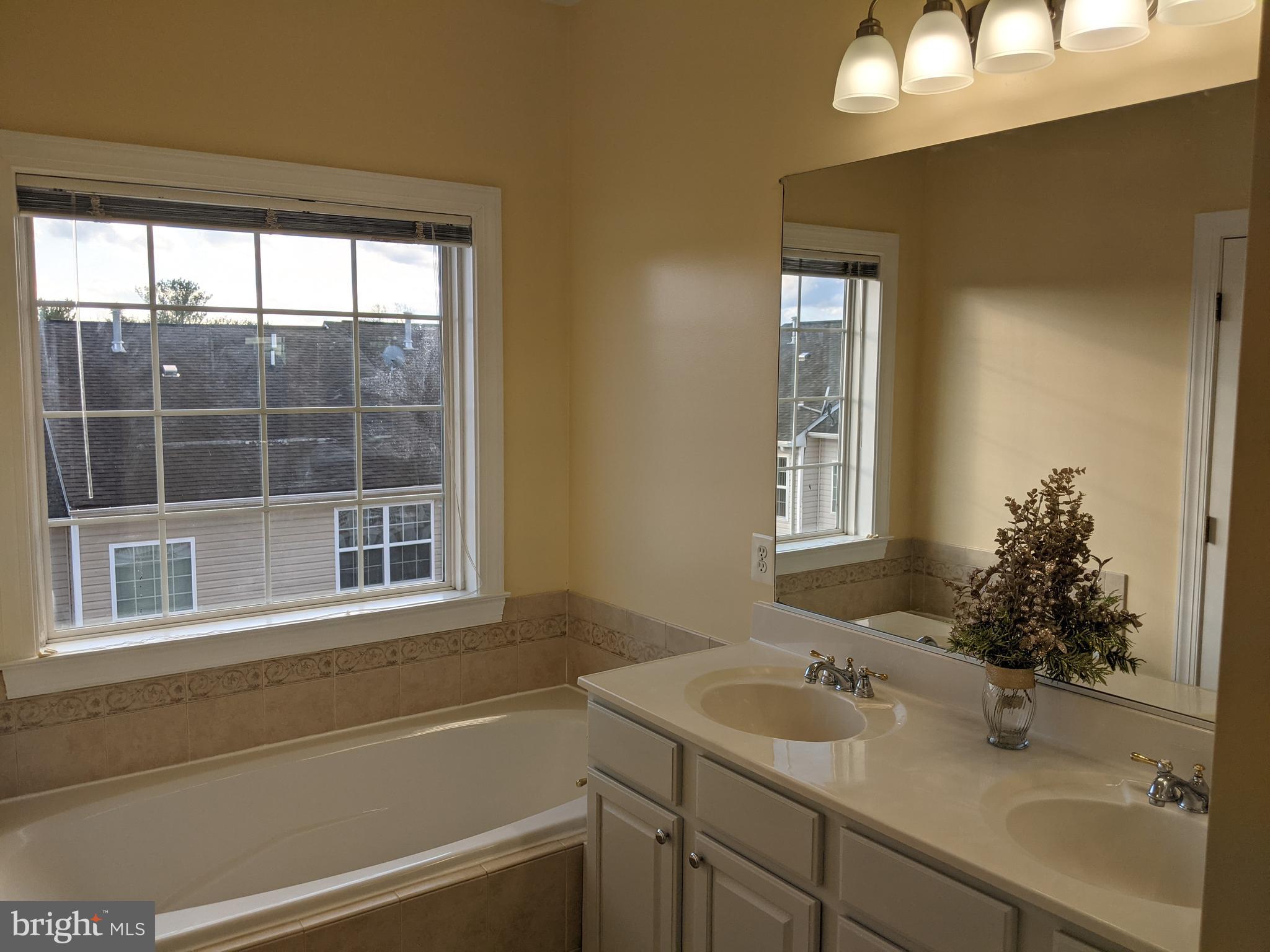 3313 Castle Ridge Circle Silver Spring, MD 20904 - Photo 12 of 24