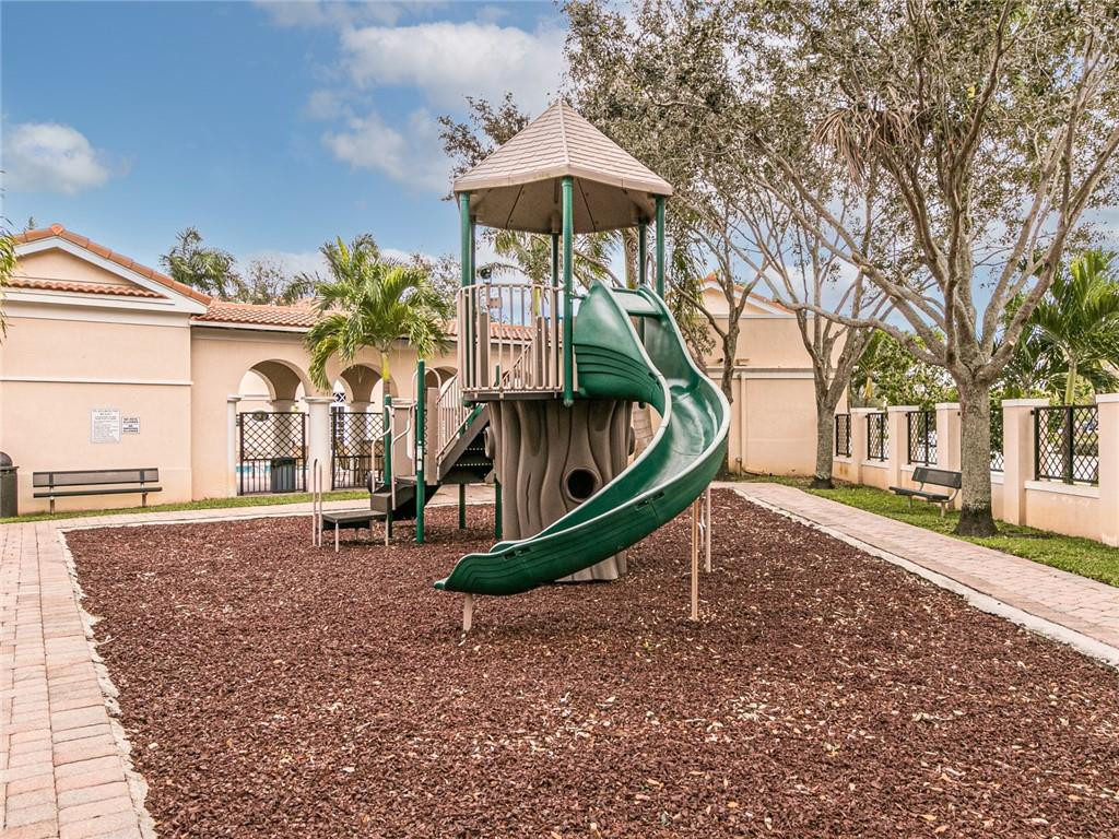 8305 Northwest 8th Way, Unit 8305 Boca Raton, FL 33487 - Photo 39 of 44 Photo 39
