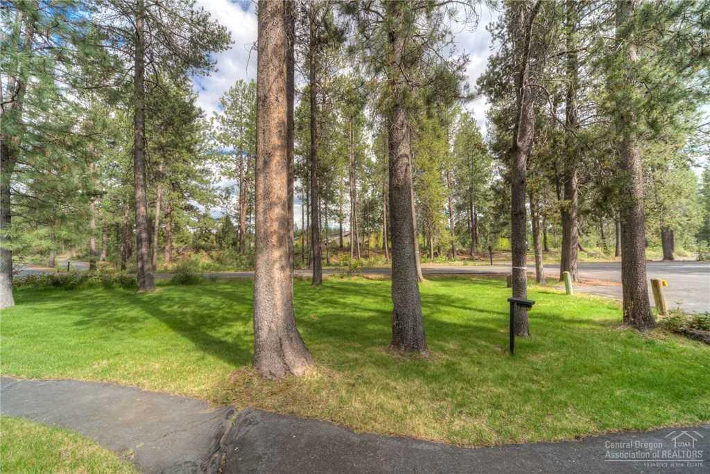 57289 Overlook Road, Unit 14 Sunriver, OR 97707 - Photo 10 of 10 Additional Photo