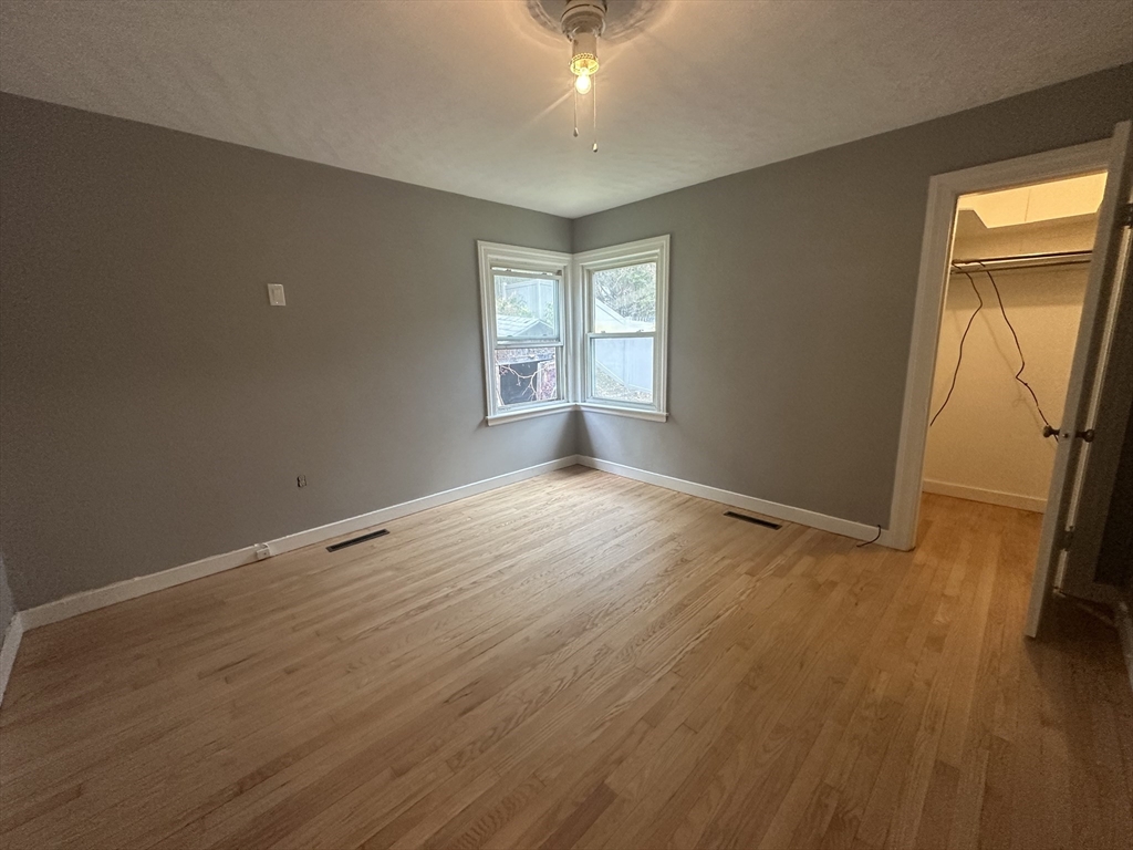 257 June Street, Unit 1 Worcester, MA 01602 - Photo 9 of 11