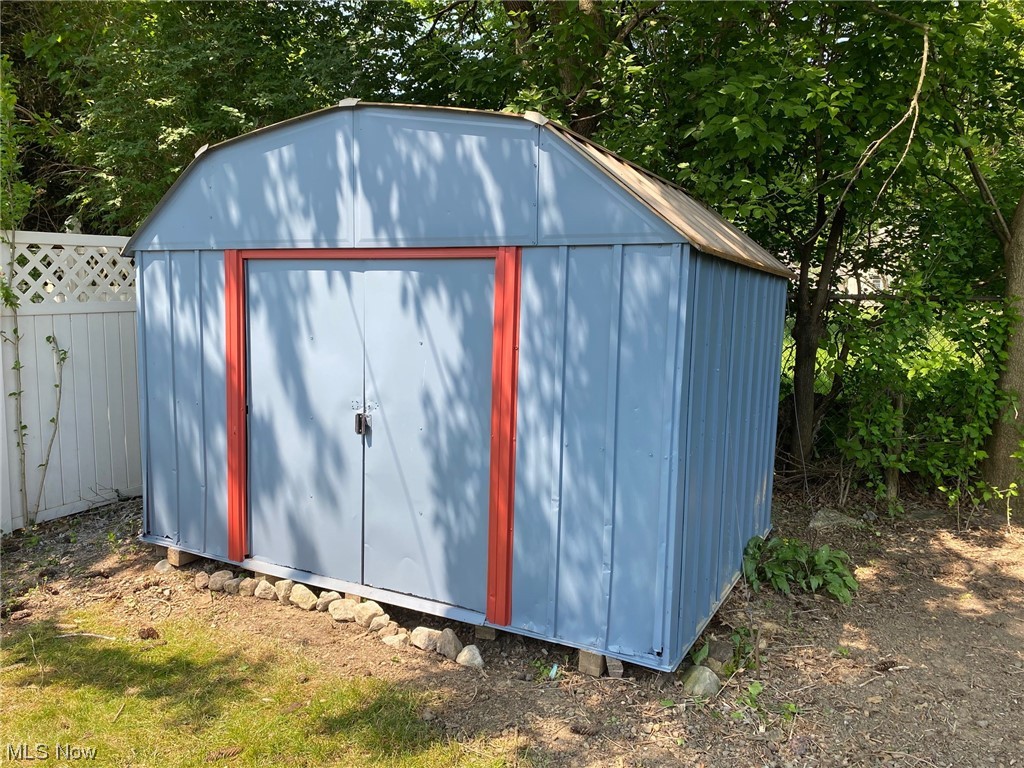 3352 Berea Road Cleveland, OH 44111 - Photo 32 of 35 Gallery Image 32