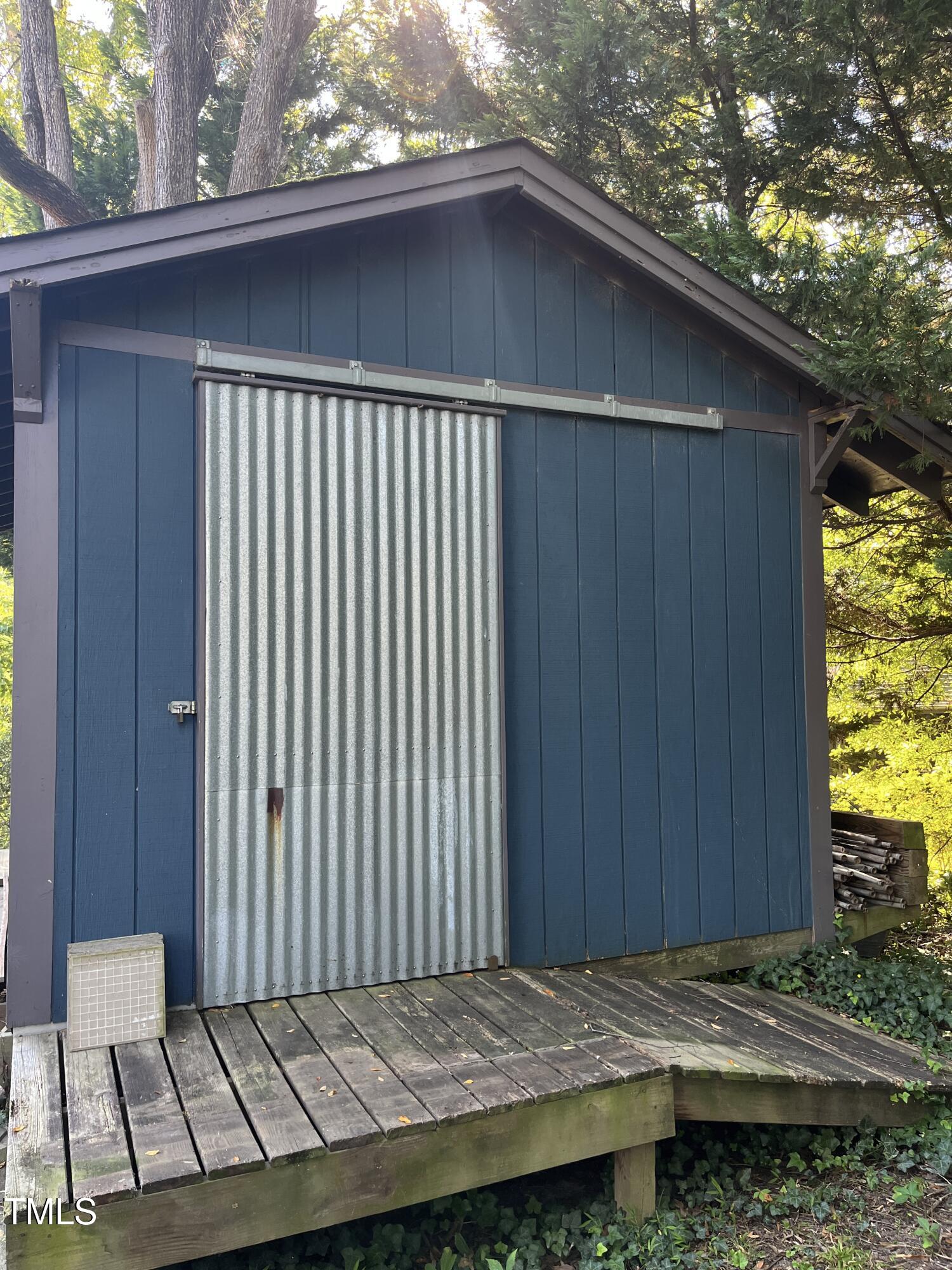 1117 Marshall Street Raleigh, NC 27604 - Photo 28 of 28 Shed