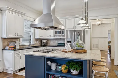$1,200,000 | 1208 Linden Avenue, Unit A, Nashville, TN 37212