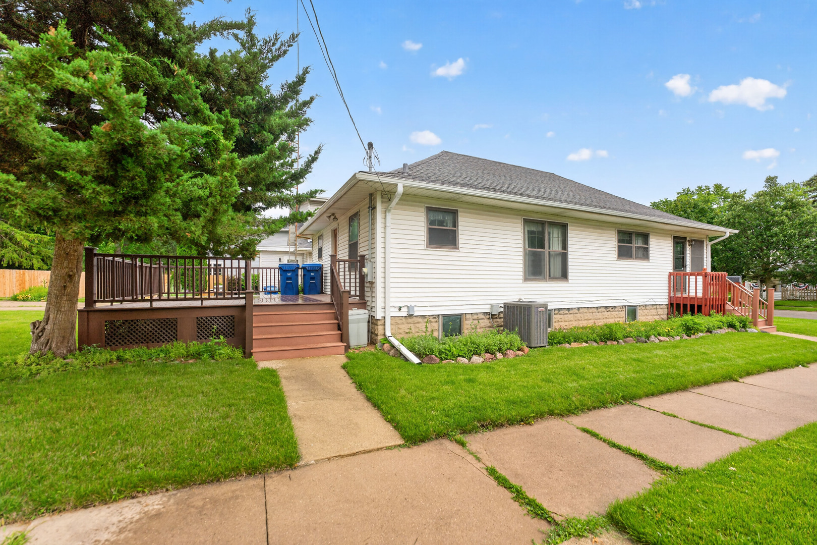 803 North 9th Street DeKalb, IL 60115 - Photo 24 of 29