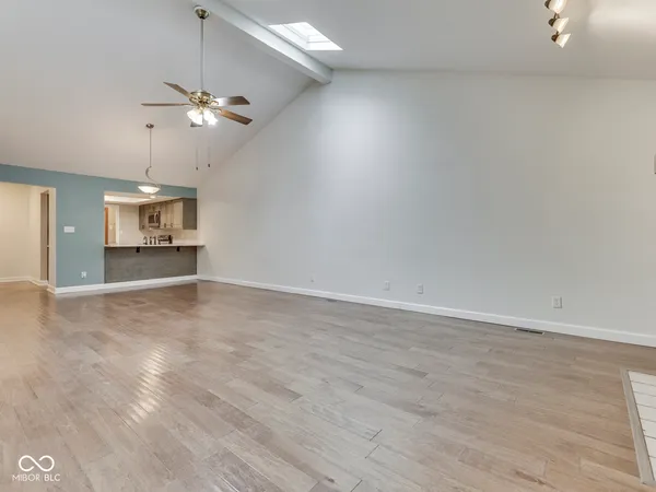 $229,900 | 209 Brighton Court, Greenwood, IN 46143