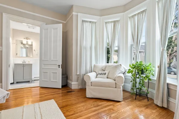 $3,000 | 50 Whittier Street, Unit 1, Andover, MA 01810