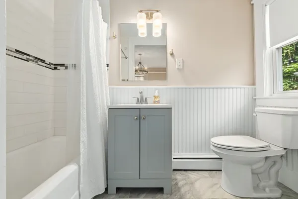 $3,000 | 50 Whittier Street, Unit 1, Andover, MA 01810