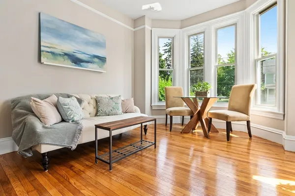 $3,000 | 50 Whittier Street, Unit 1, Andover, MA 01810