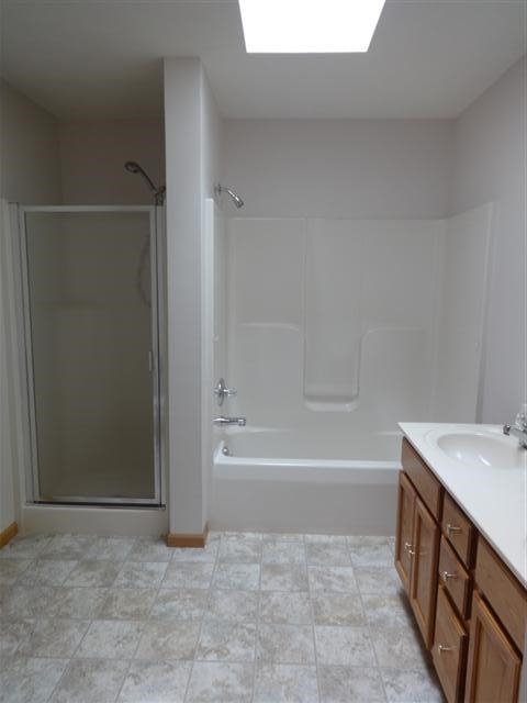 1255 Newcastle Road Washington, IL 61571 - Photo 16 of 19 Gallery Image 16