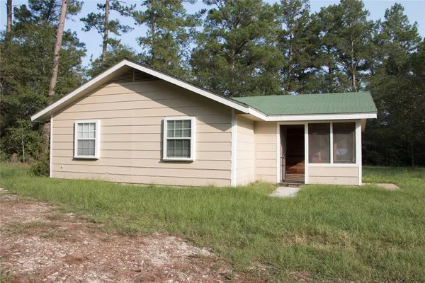 $1,450 | 20 White Oak Drive, Unit A, Huntsville, TX 77320