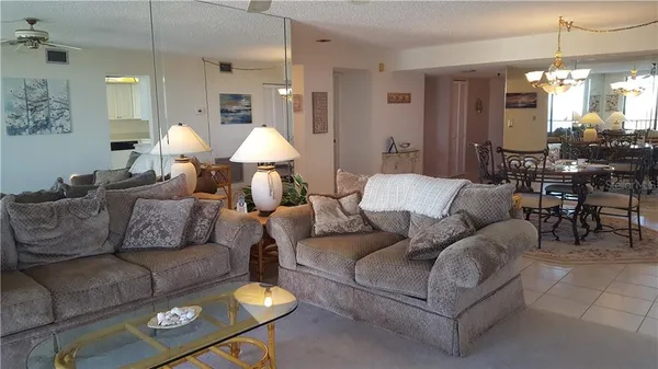 $7,000 | 15316 Gulf Boulevard, Unit 604, Madeira Beach, FL 33708