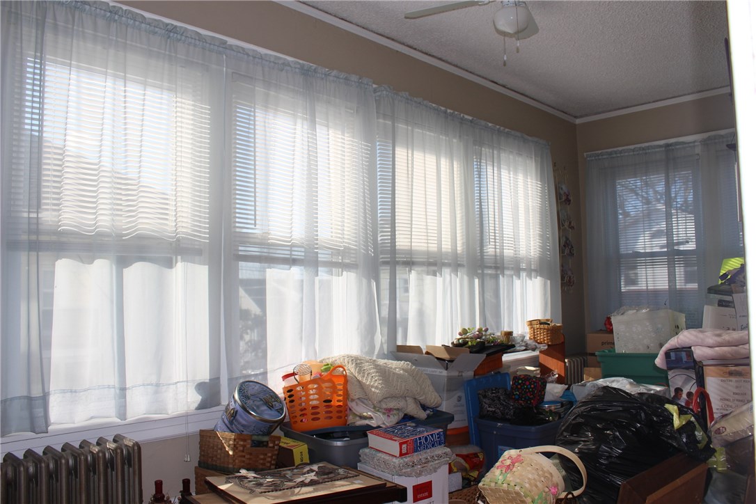 130 Dexterdale Road Providence, RI 02906 - Photo 8 of 30 Gallery Image 8