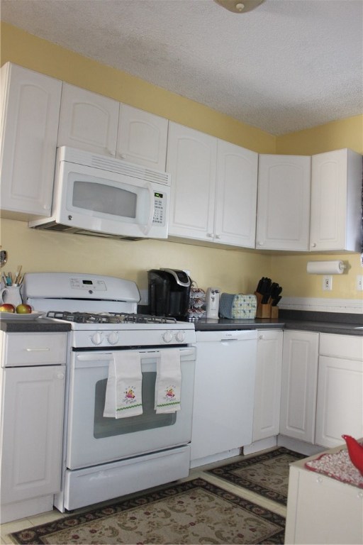 130 Dexterdale Road Providence, RI 02906 - Photo 10 of 30 Gallery Image 10