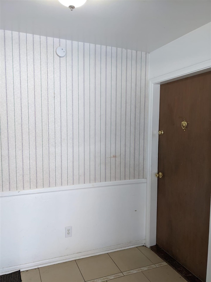 3509 Ridgecliffe Drive Flint, MI 48532 - Photo 8 of 18