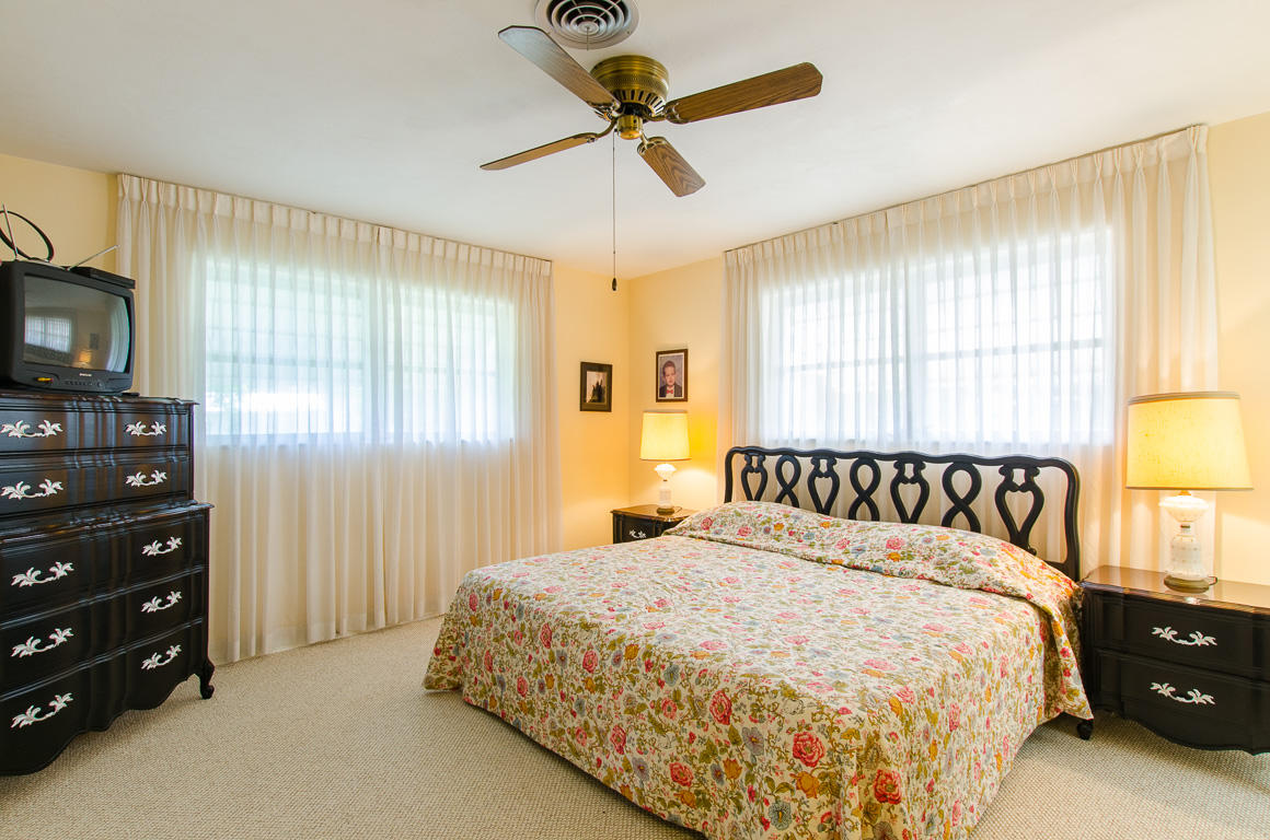 810 Southwest 2nd Street Boca Raton, FL 33486 - Photo 20 of 30 810 SW 2 Street Ver 2 1280 x 768 Small 7