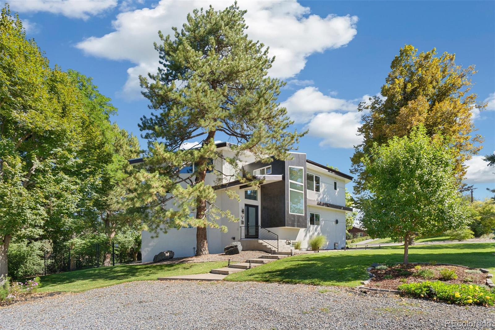 3818 Everett Street Wheat Ridge, CO 80033 - Photo 3 of 47