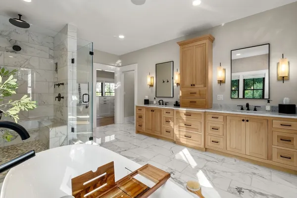 $3,150,000 | 12 Ariana Lane, Norfolk, MA 02056