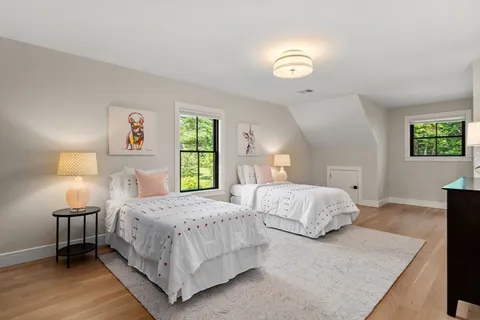 $3,275,000 | 12 Ariana Lane, Norfolk, MA 02056