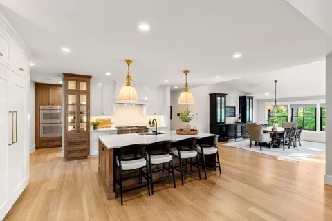 $3,275,000 | 12 Ariana Lane, Norfolk, MA 02056