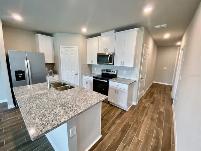 $2,000 | 737 Legacy Drive, Davenport, FL 33896