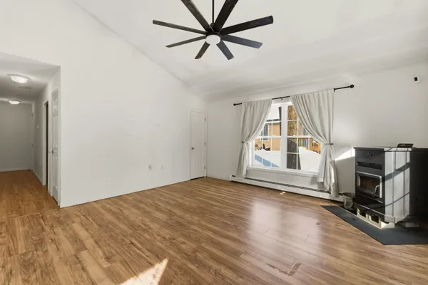 $394,999 | 2 Oak Court, Northwood, NH 03261