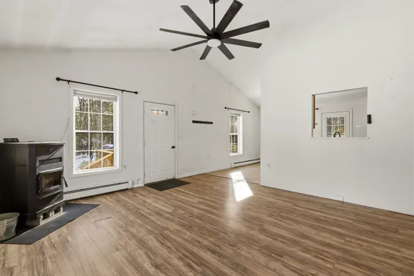 $394,999 | 2 Oak Court, Northwood, NH 03261