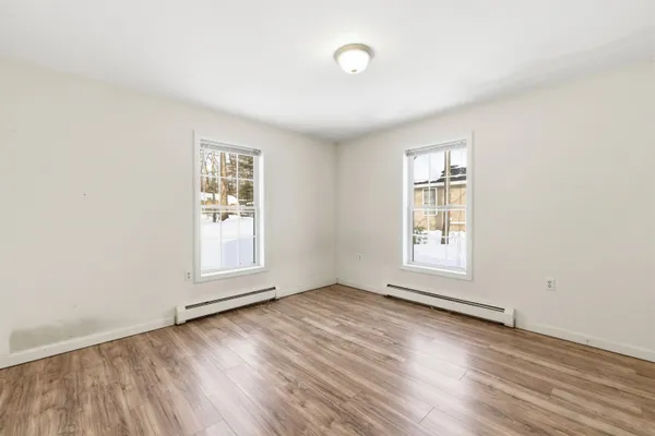 $394,999 | 2 Oak Court, Northwood, NH 03261