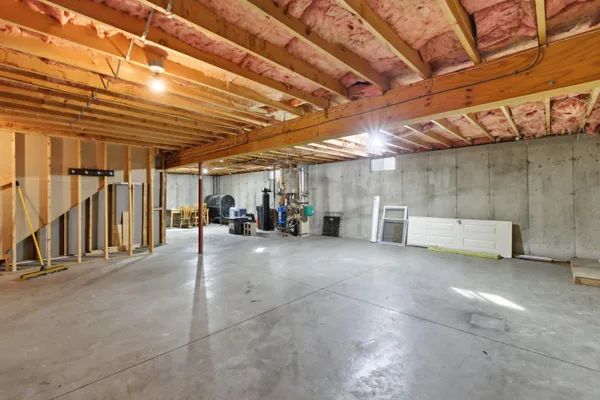 $394,999 | 2 Oak Court, Northwood, NH 03261